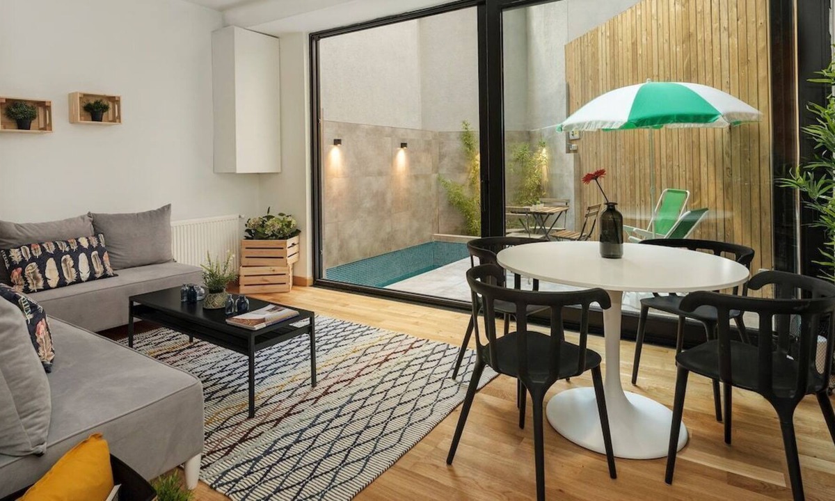 Cihangir Apartment | Beautiful duplex in the heart of Cihangir
