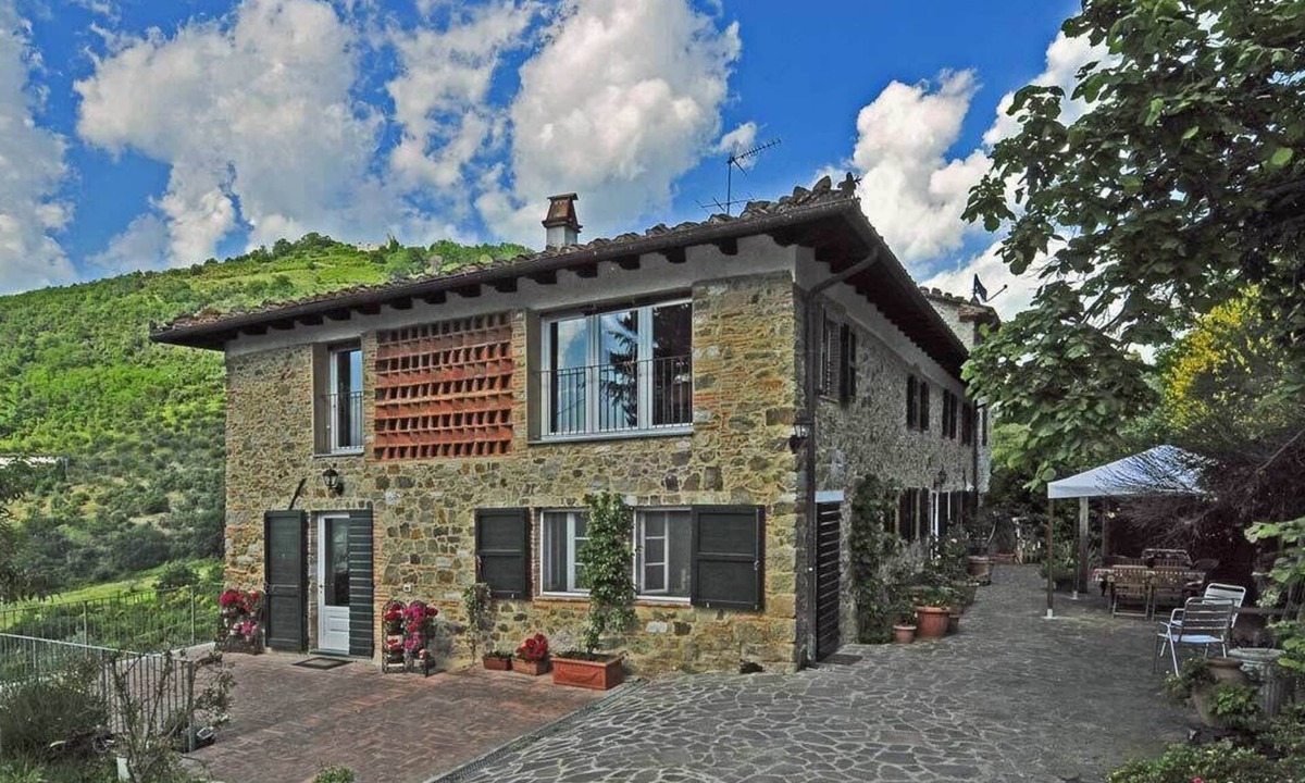 Nozanno House | Beautiful Eco-Friendly Farmhouse:Cooking Lessons, Meals, Driver, and More !