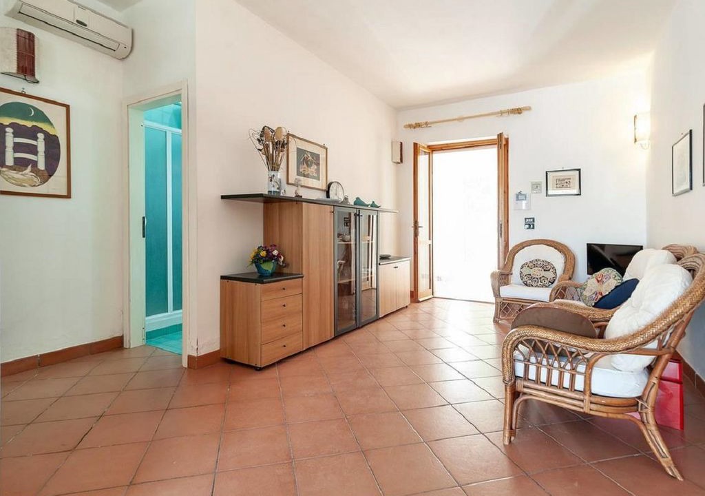 Costa Merlata Villa | Beautiful Eucalyptus Villa in the Costa Merlata marina of Ostuni
