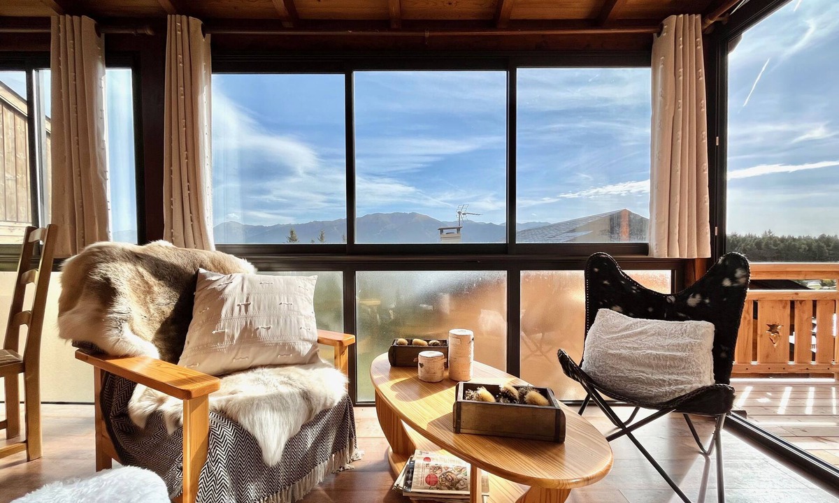 Pyrenees 2000 Ski Chalet | Beautiful family chalet close to the slopes
