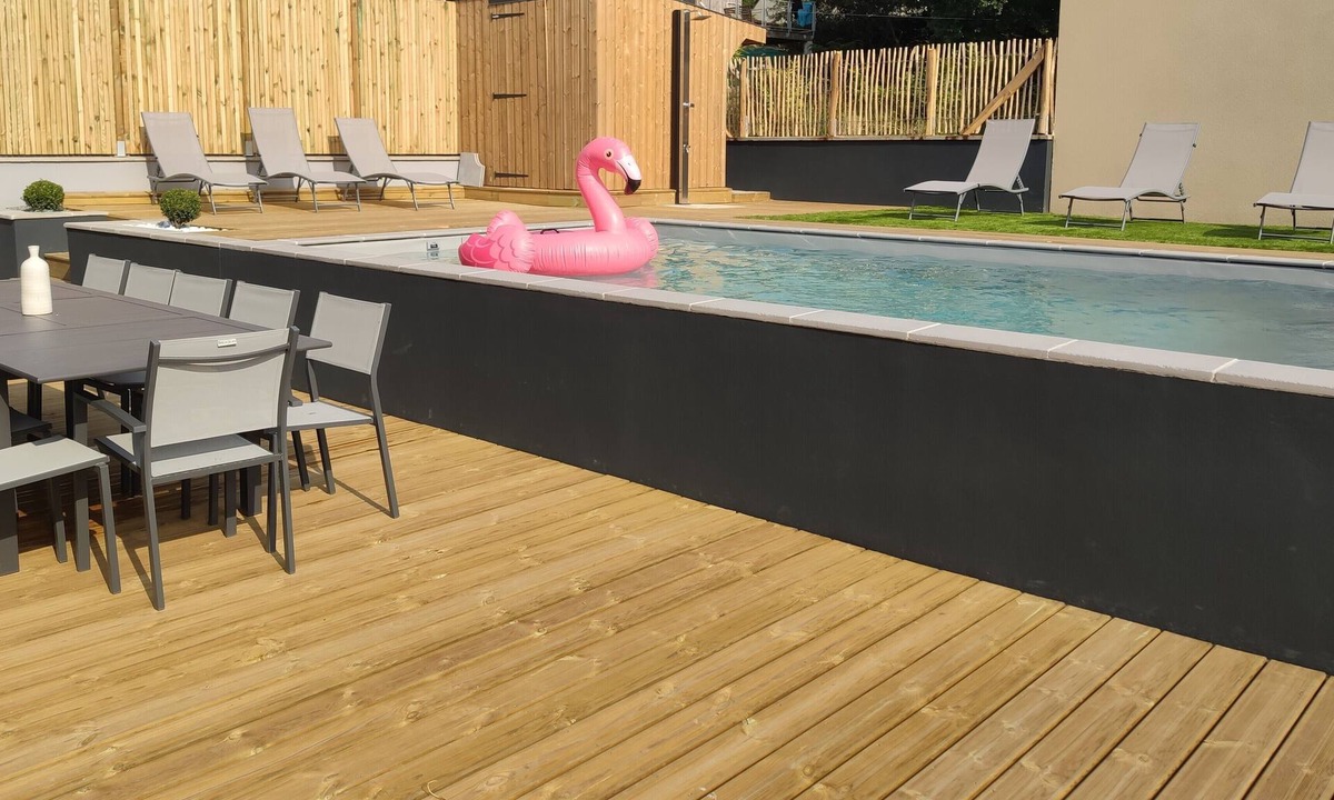 Lancieux House | Beautiful family home with swimming pool