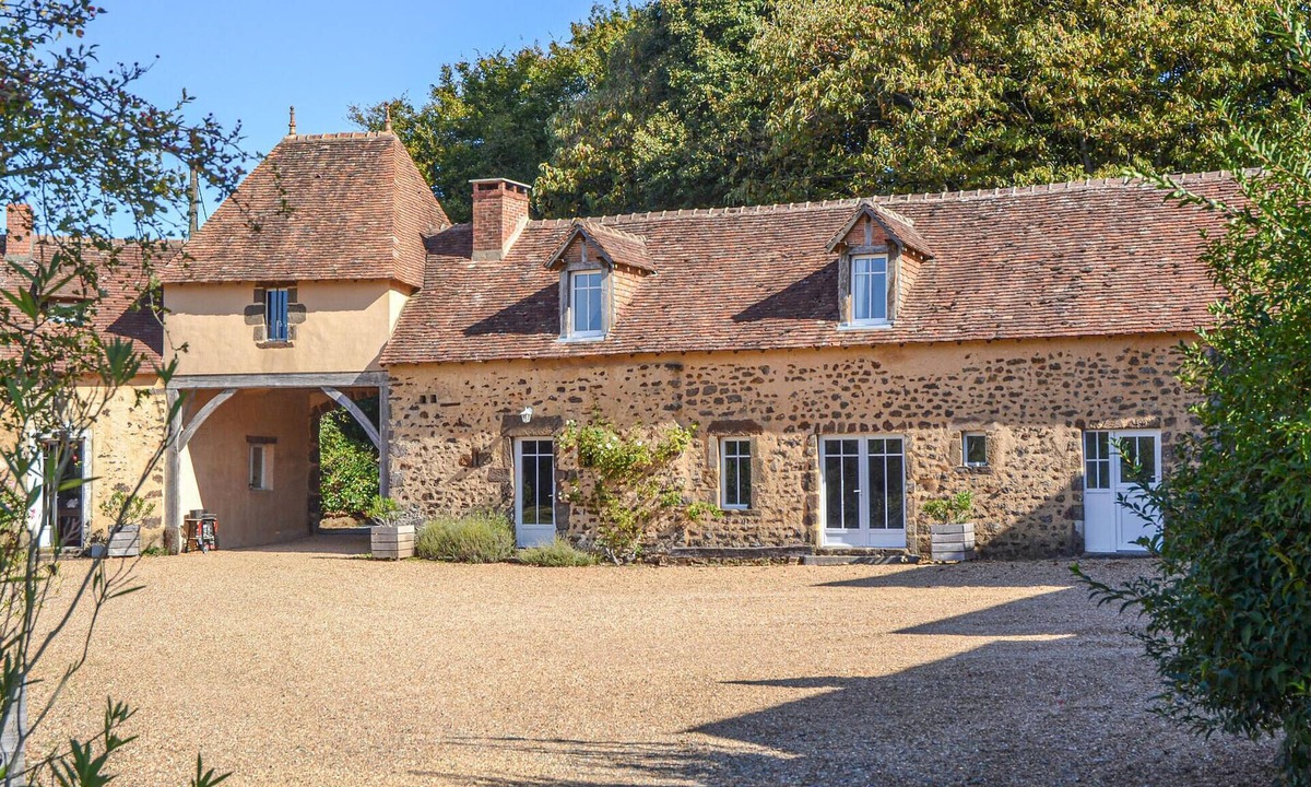 Domfront-en-Champagne House | Beautiful home in Domfront en Champagne