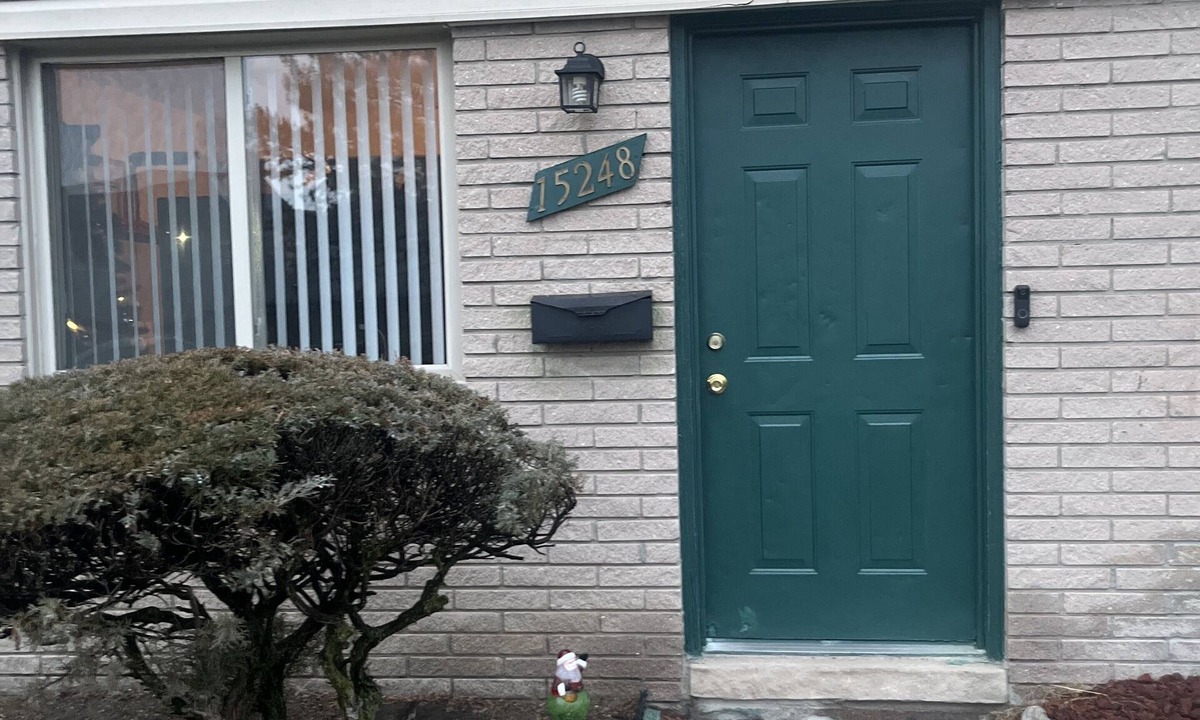 Taylor Apartment | Beautiful get away right outside Detroit, peace of mind. Lots of attractions