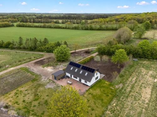 Sønder Felding House | Beautiful Holiday Home, Completely Renovated In 2026, Located In Scenic Surroundings