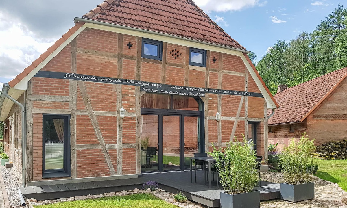 Wendisch Evern House | Beautiful home in Wendisch Evern with sauna