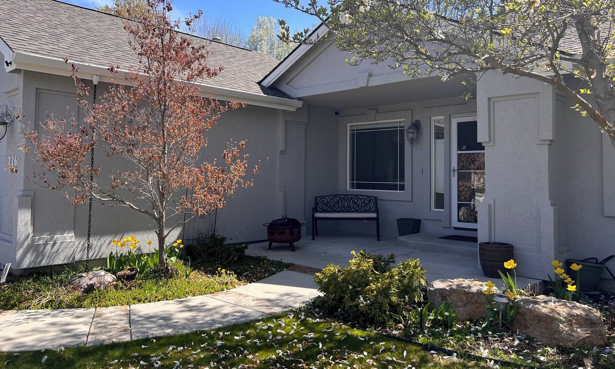 Eagle House | Beautiful home in luxury area