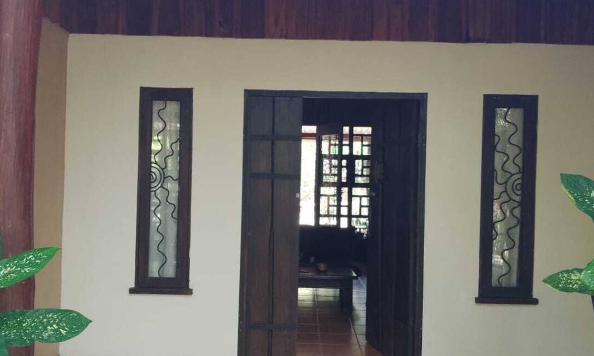 Cabuya House | Beautiful House Close to Beach and Local Spots. Major State Parks Near by