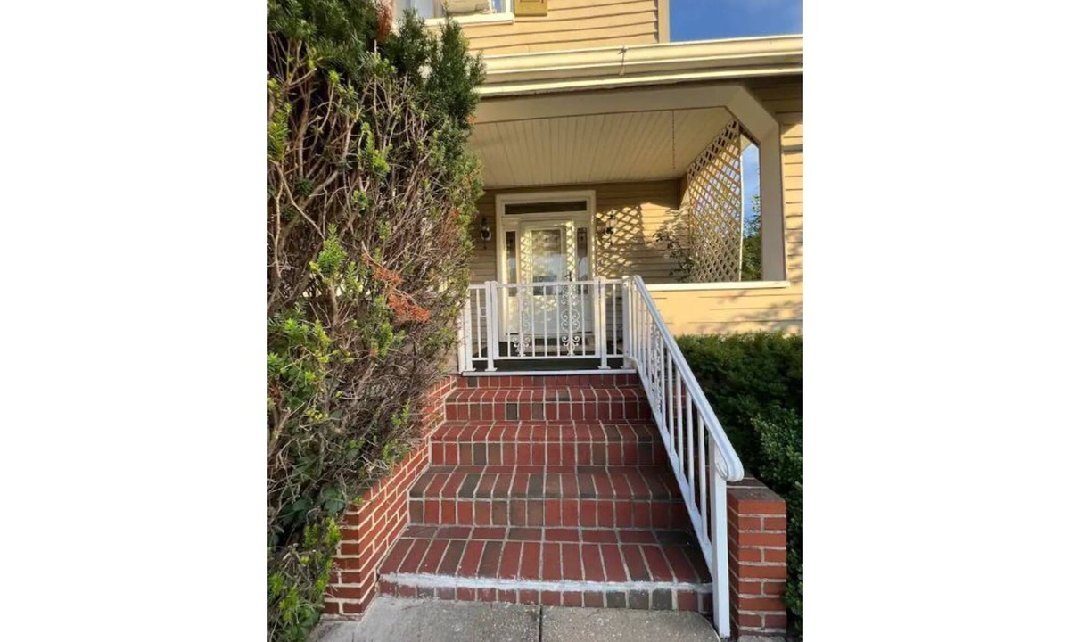 Graceland Park House | Beautiful house in Dundalk close to Baltimore downtown, I95 ,I85 ,BWI Airport