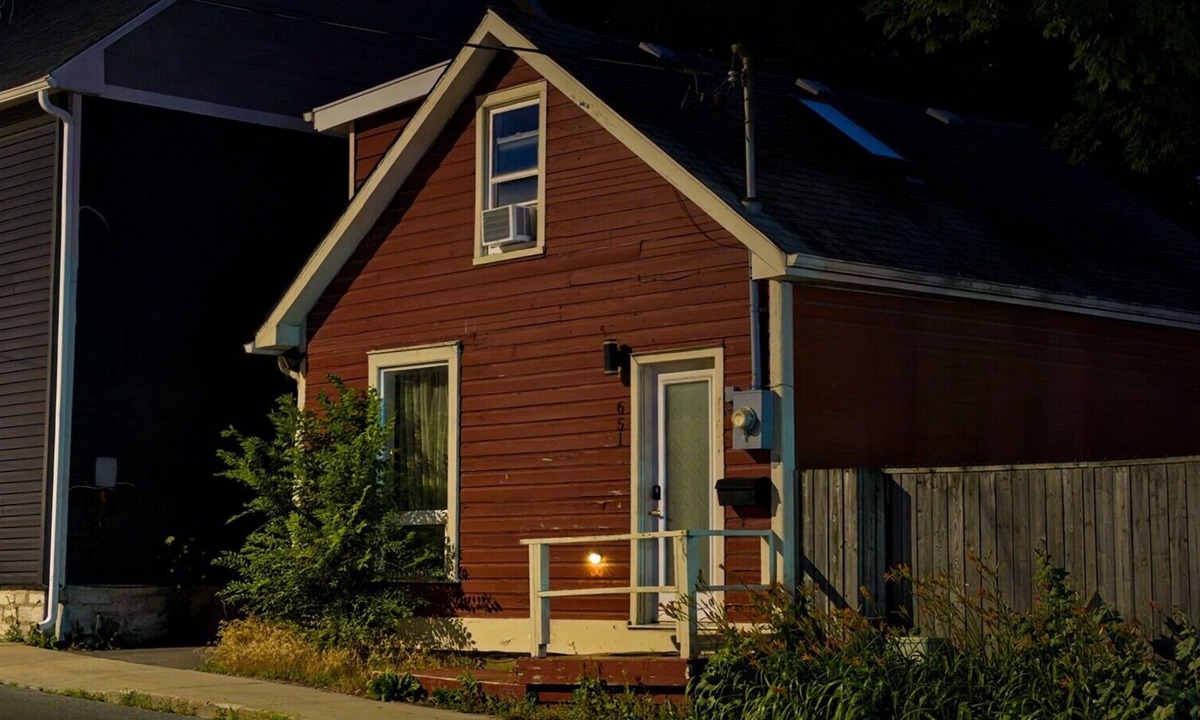 Kingston House | Beautiful house right by Portsmouth Olympic Harbour.