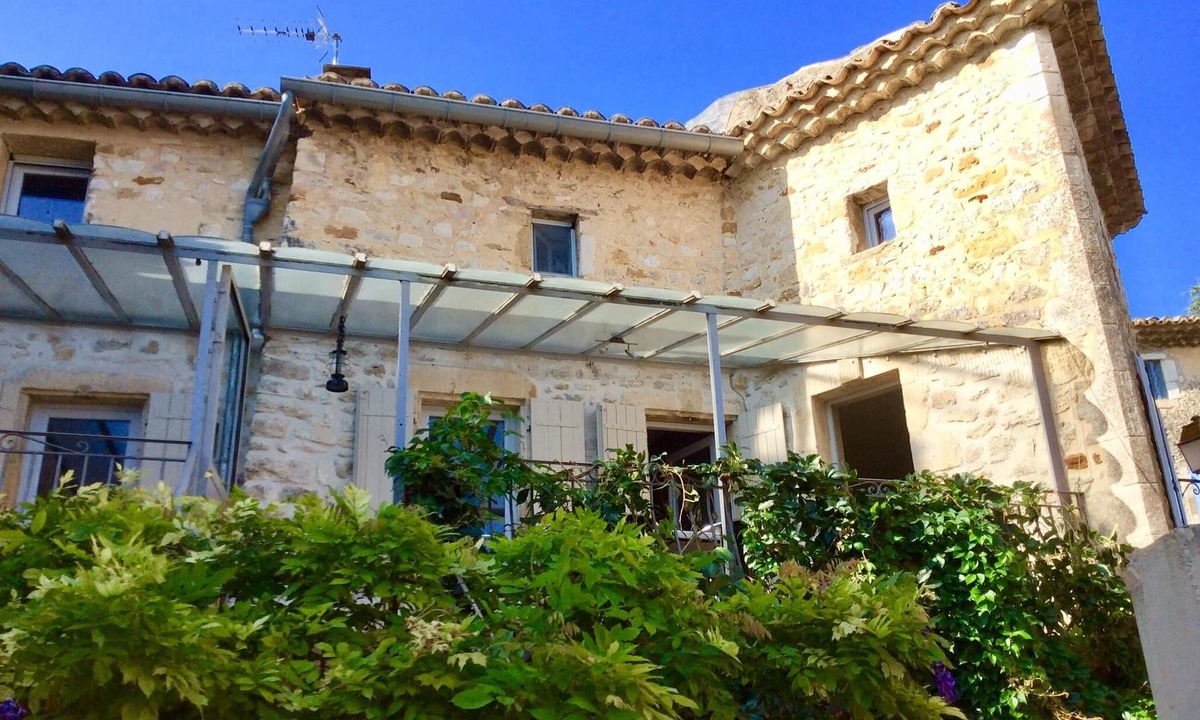 Cornillon House | Beautiful house with garden and private heated pool in medieval village