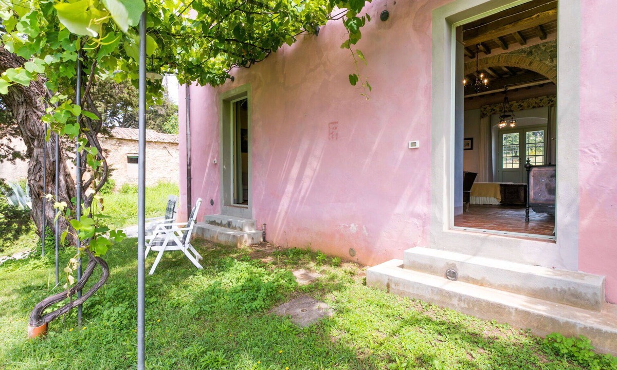 Castiglioncello Apartment | Beautiful apartment for 7 guests with A/C, pool, WIFI, TV, patio, pets allowed and panoramic view