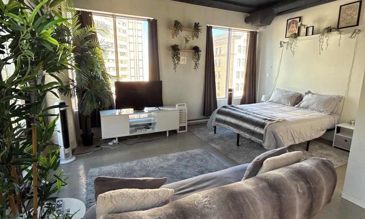 Downtown Edmonton Apartment | Beautiful Modern Minimalist Loft, located in the heart of downtown Edmonton