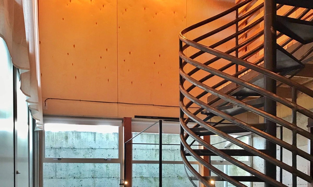 Fairmount Park House | Beautiful, modern, unique two-story space in West Seattle