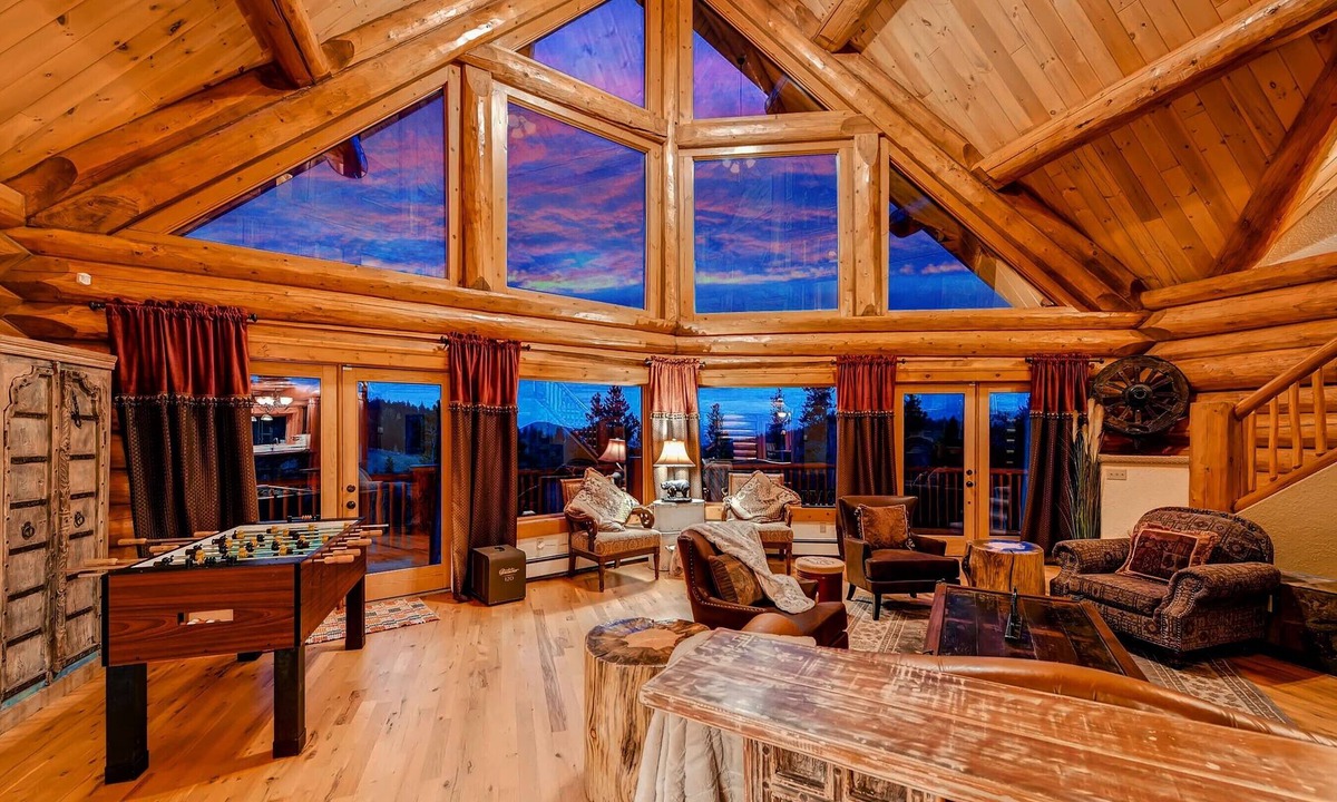 Black Hawk House | Beautiful mountain getaway. Denver, Red Rocks, SKI Sleeps 6 adults + 6 kids