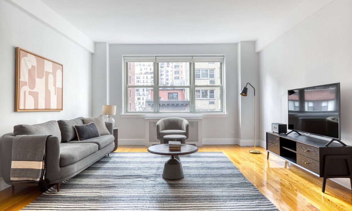Midtown East Apartment | Beautiful Murray Hill 2BR w/Gym, near Grand Central, by Blueground