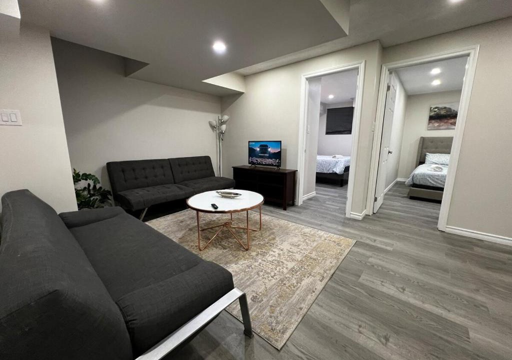 Halton Regional Municipality Apartment | Beautiful Newly Built 2 Bedrooms Basement Apartment in Milton ,Sleeps 6
