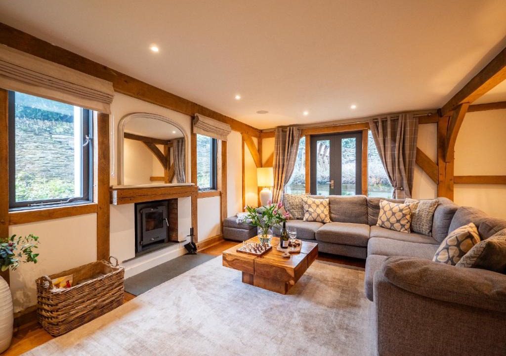 Stoke Fleming House | Beautiful Oak-Framed Devon Escape near Dartmouth