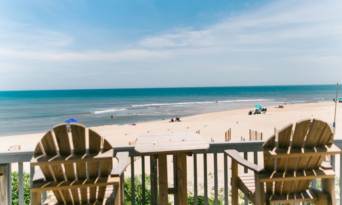South Nags Head House | Beautiful oceanfront beach cottage in South Nags Head