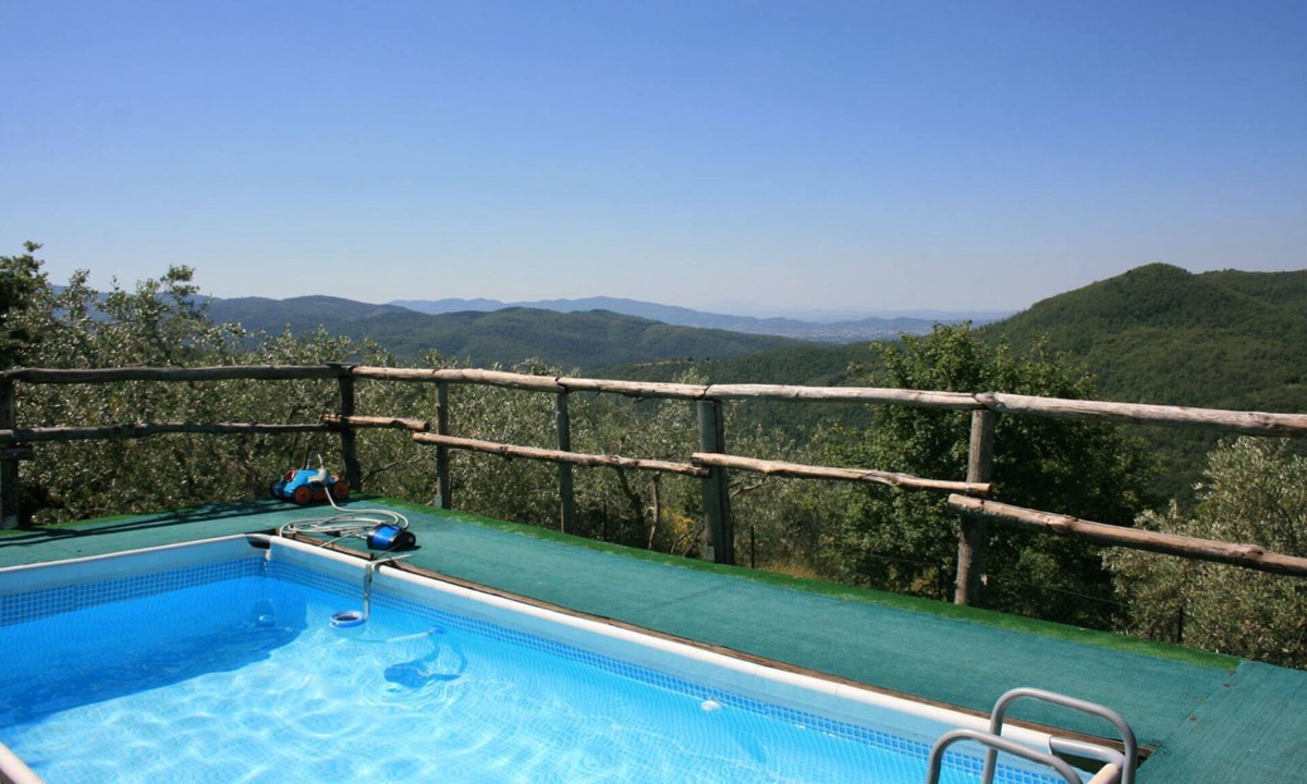 Subbiano Villa | Beautiful private villa for 2 guests with A/C, private pool, WIFI and TV, close to Arezzo
