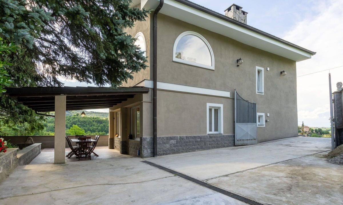 Casalborgone House | Beautiful private villa for 6 guests with WIFI, A/C, TV, patio and panoramic view