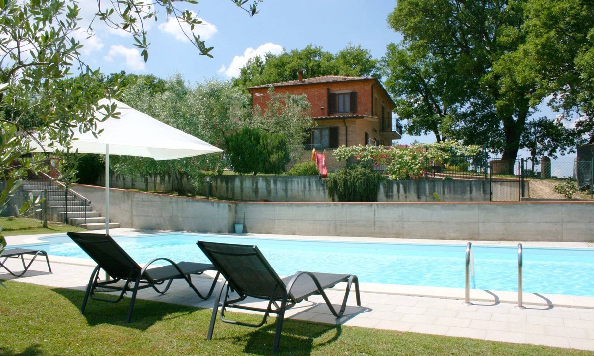 Montepulciano Villa | Beautiful private villa for 9 people with private pool and TV