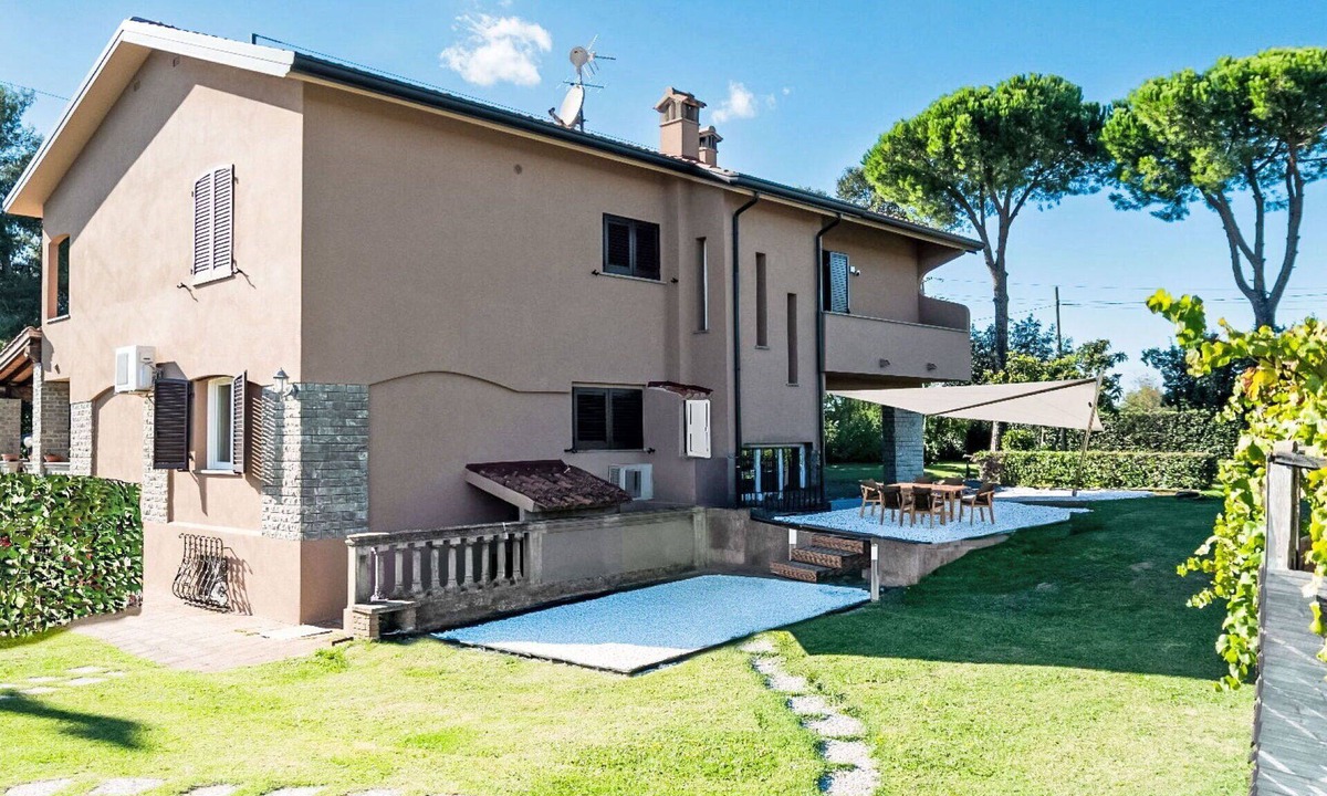 Cecina House | Beautiful private villa for 8 people with private pool, WIFI, A/C, patio and pets allowed