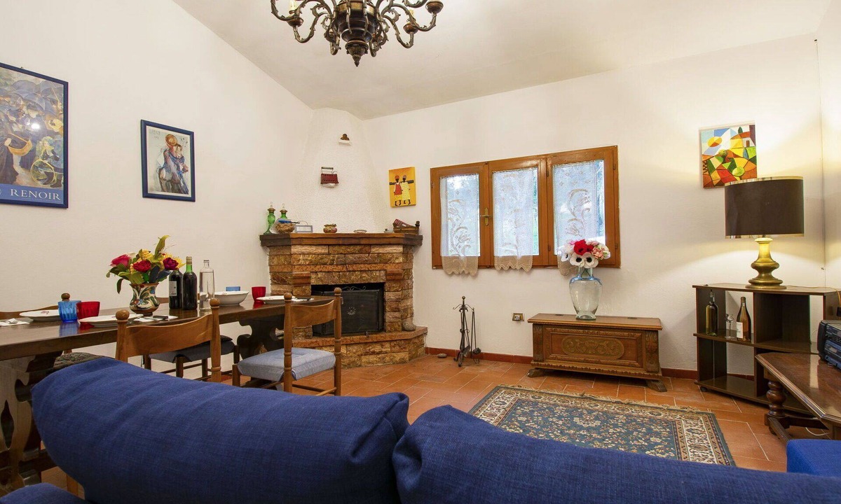 San Romano in Garfagnana House | Beautiful private villa for 5 guests with WIFI, TV, patio and pets allowed