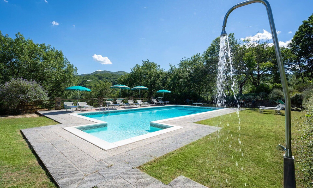 Vicchio Villa | Beautiful private villa with private pool, WIFI, TV, patio, pets allowed and panoramic view