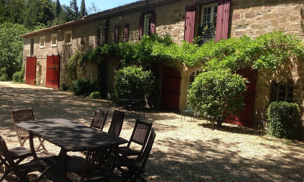 Monteux House | Beautiful Provencal farmhouse 18/20 pers. Special offer from August 1 to 6