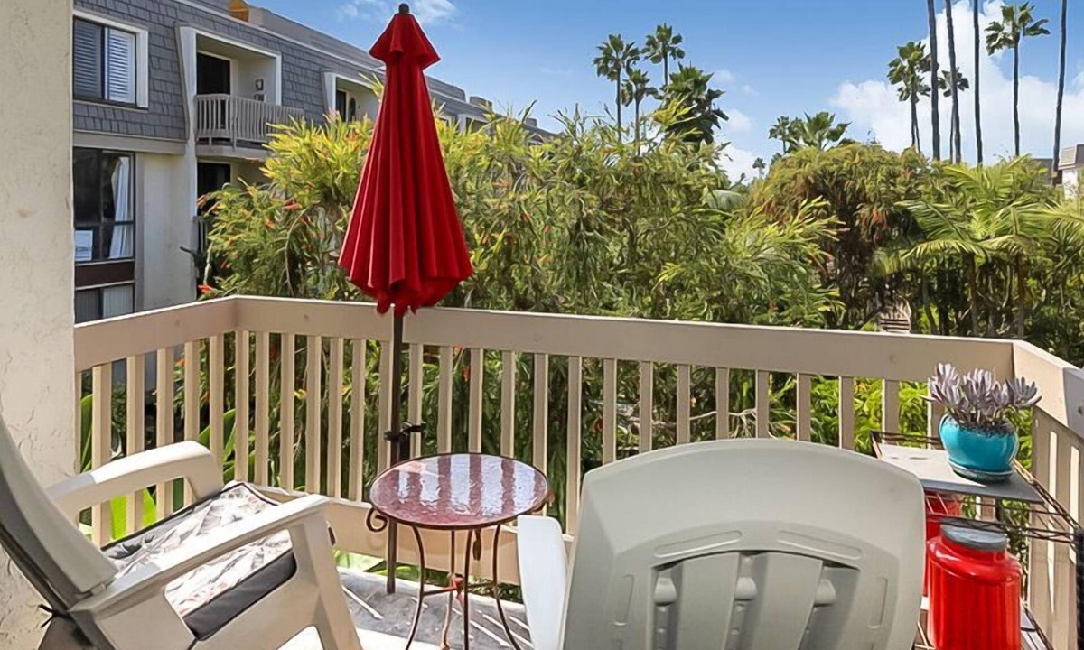 Townsite Condo | Beautiful Remodeled Garden Condo, Perfect for Families, B215 - Garden Retreat North Coast Village