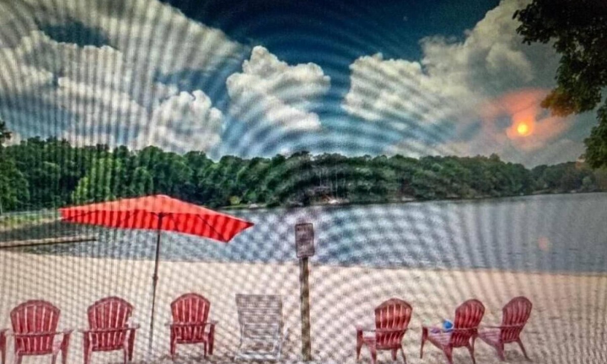 Gwinnett Place Apartment | Beautiful Setting in Cardinal Lake,walk to the sandy beach & pool