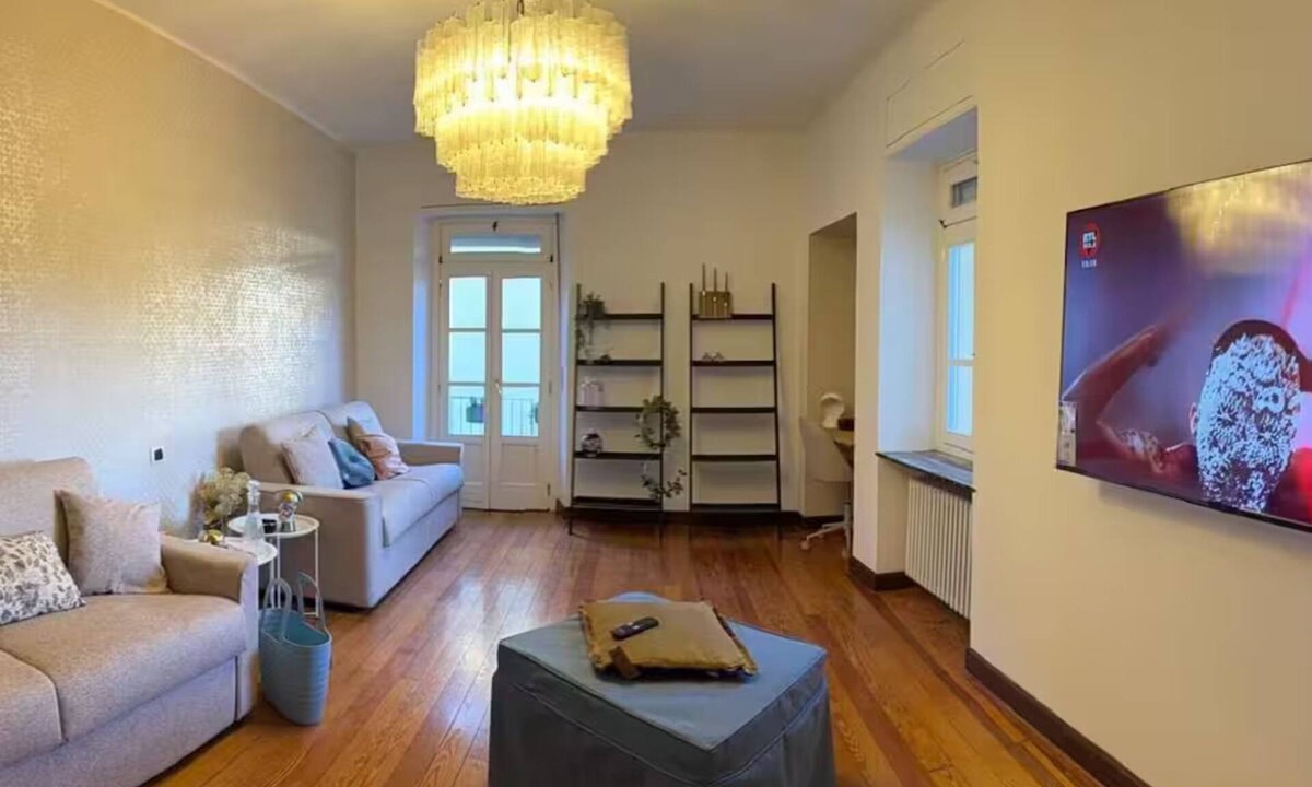 Ivrea Apartment | Beautiful spacious flat in the old town of Ivrea