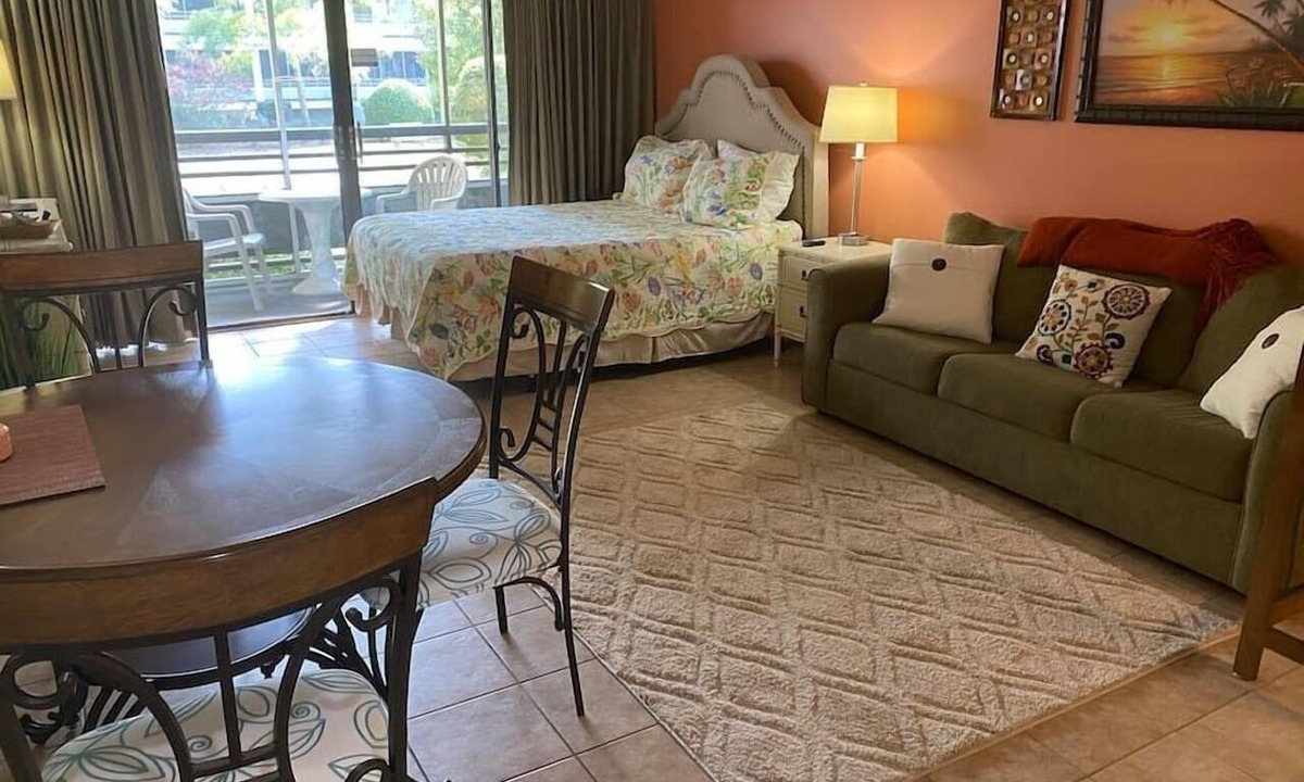 Briarcliffe Acres Apartment | Beautiful Studio Condo in Ocean Creek Resort