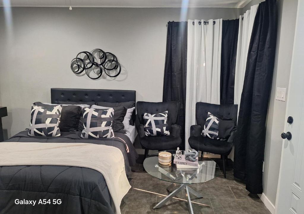 Azusa House | Beautiful studio