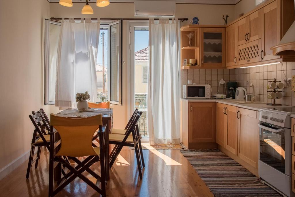 Lefkada Town House | Beautiful Traditional Mansion - Πανέμορφο Παραδοσιακό Αρχοντικό