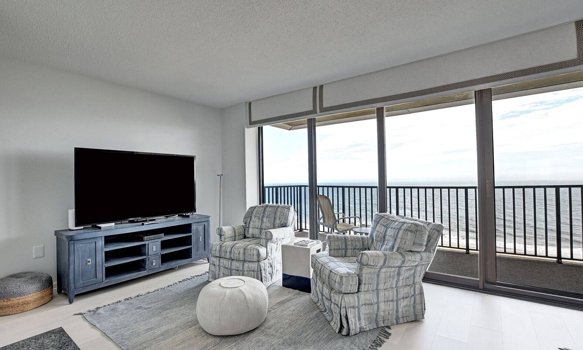 Bethany Beach Condo | Beautiful Views in the 2 bedroom Penthouse Condo in Sea Colony East! Ocean View, Private Beach, Wifi, Fitness Center, Pools!