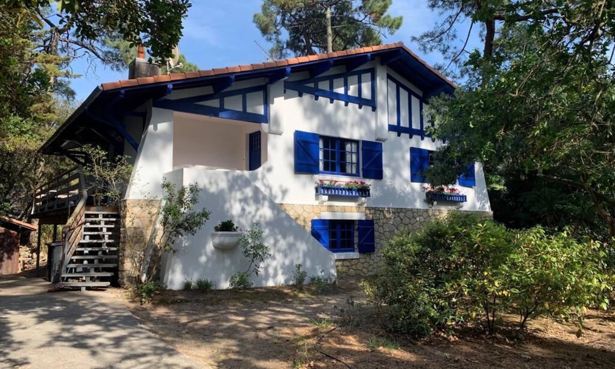 Pyla-sur-Mer Villa | Beautiful Villa with large terrace 50m from the beach