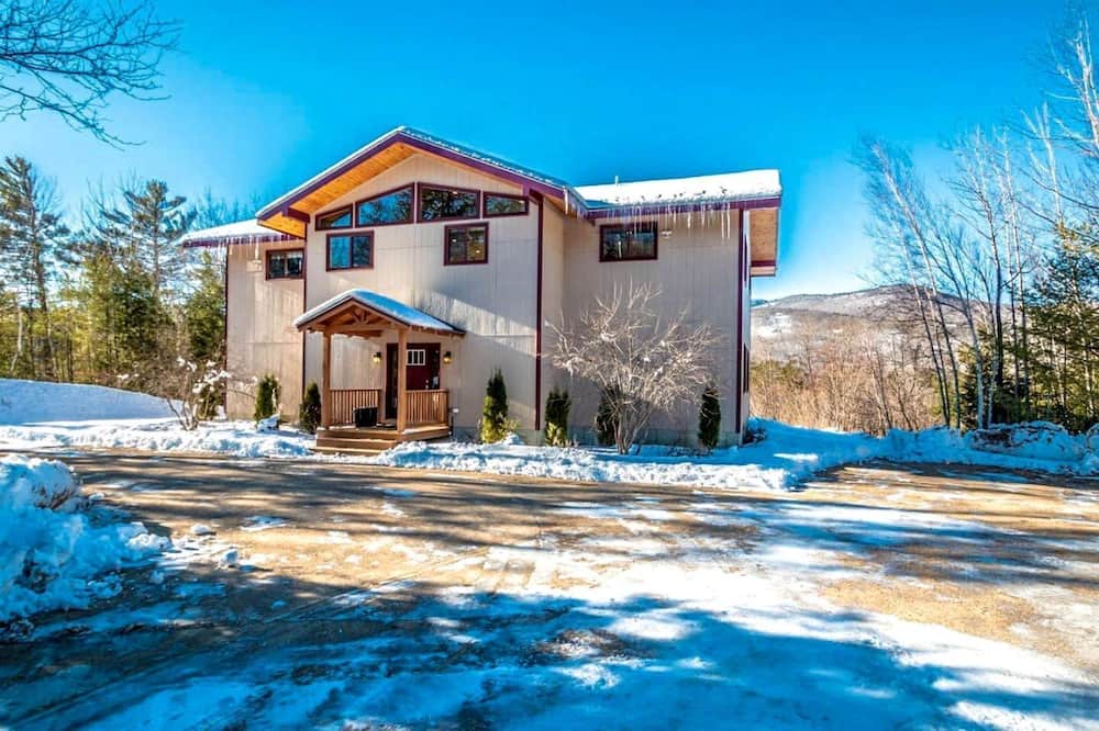 Jackson House | Beautiful Villa with Hot-tub and Barbecue in Bartlett, New Hampshire