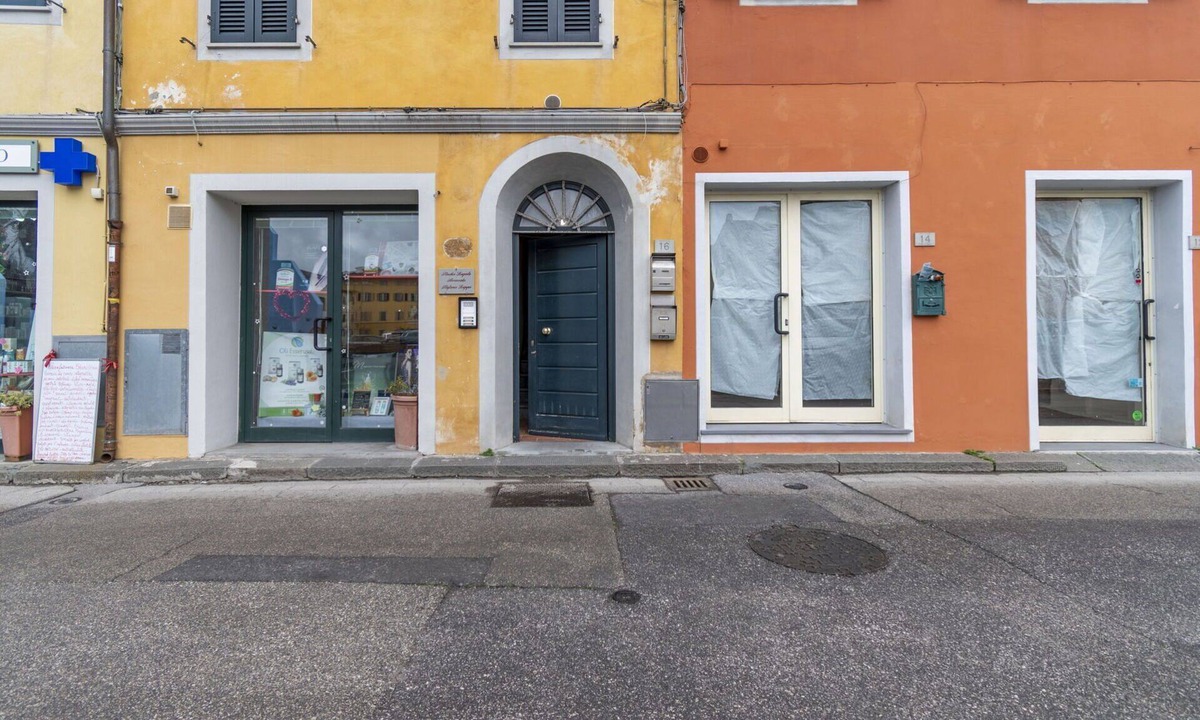 Cascine-La Croce House | Beautiful villa with A/C, WIFI, TV, balcony, pets allowed and panoramic view, close to Pisa