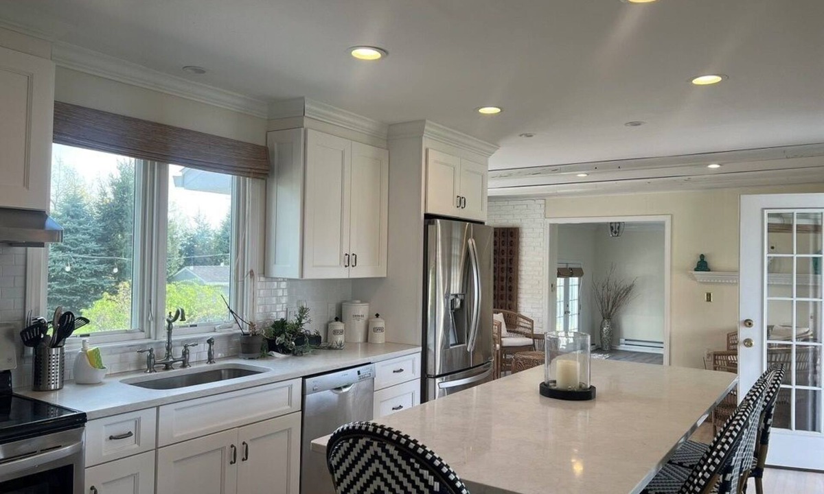 Black Rock Historic District House | Beautiful Waterfront home in the amazing Black Rock Area!
