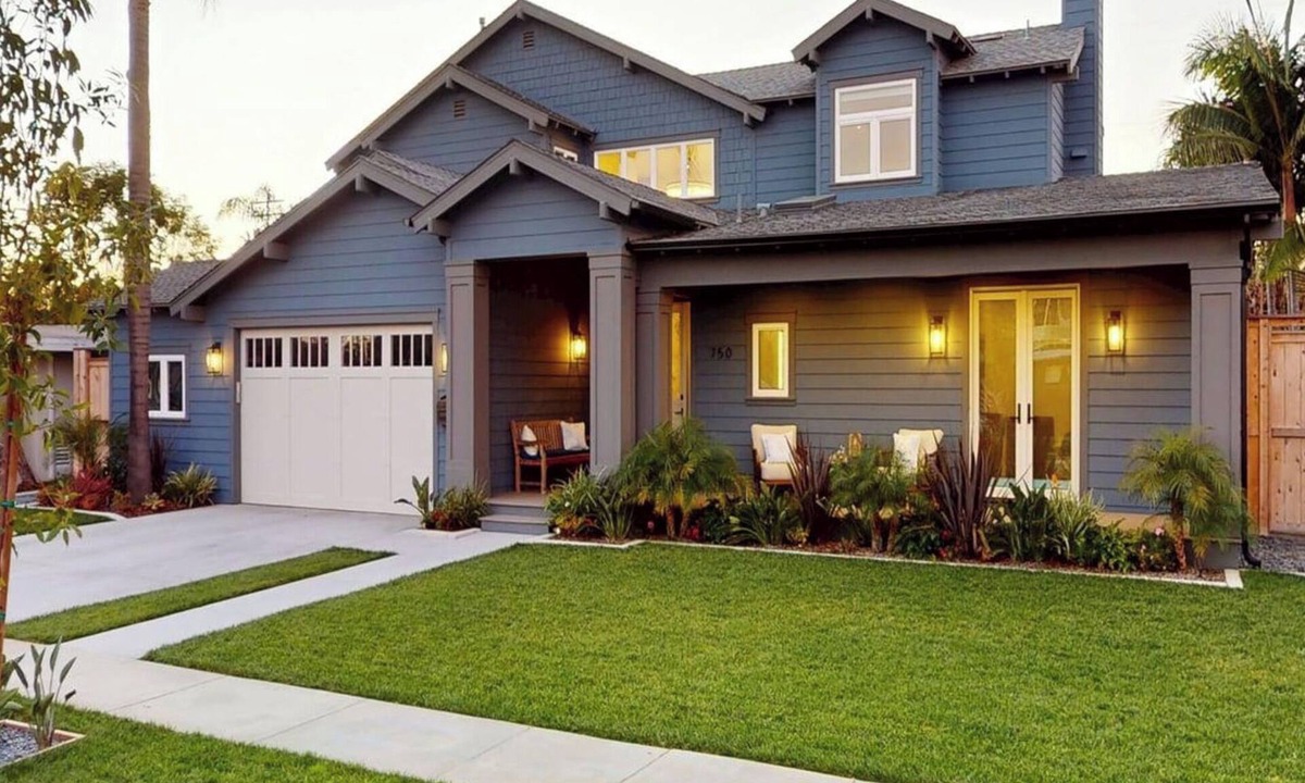 Coronado House | Beautifully Designed Country Club Home Offered July and August 2026