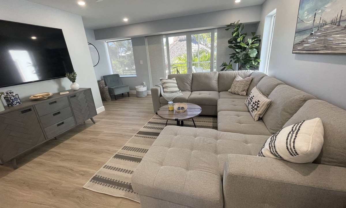 Rock Harbor House | Beautifully remodeled Townhome in the Florida Keys