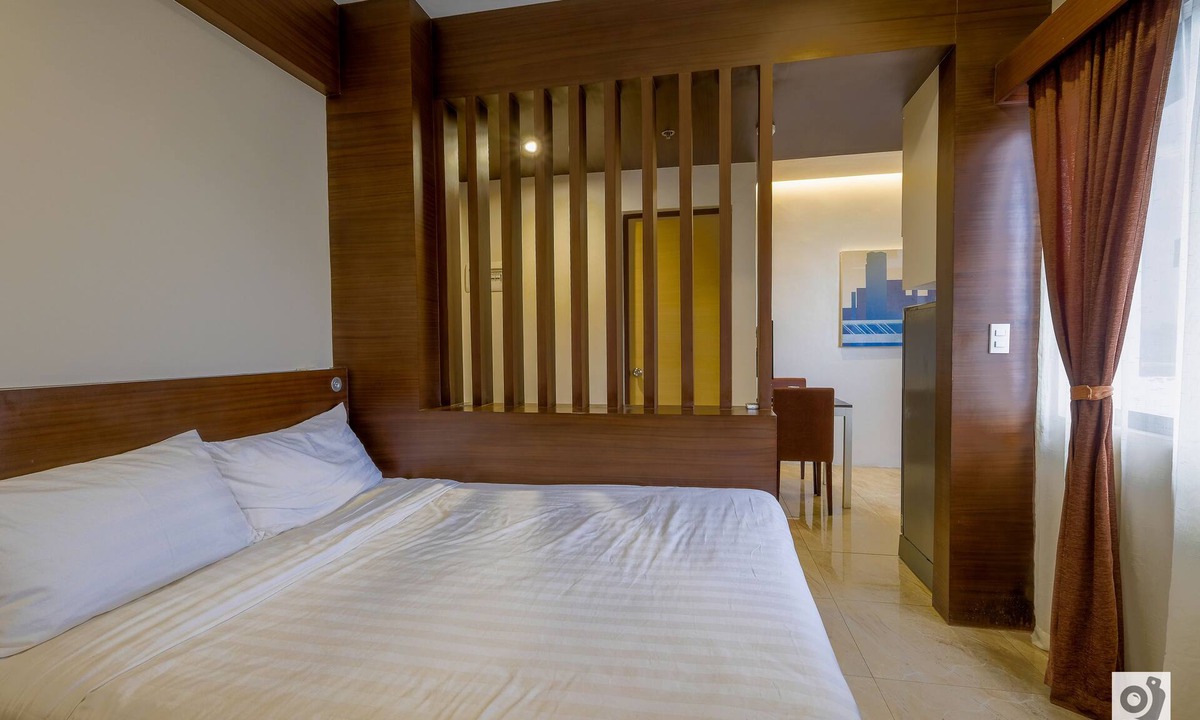 Jaro Hotel | Bed and Bath Serviced Suites