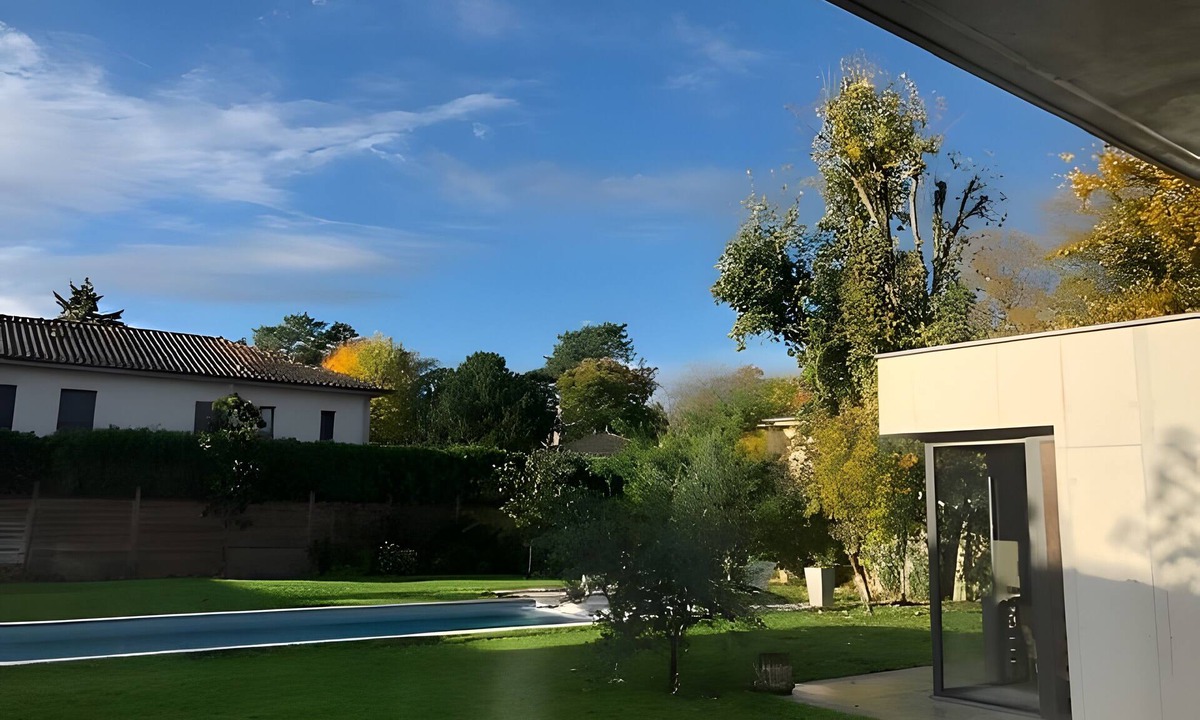 Charlier - Valvert Bed & Breakfast | Bed and Breakfast 'Chambres Contemporaine' with Shared Pool, Shared Terrace and Shared Garden