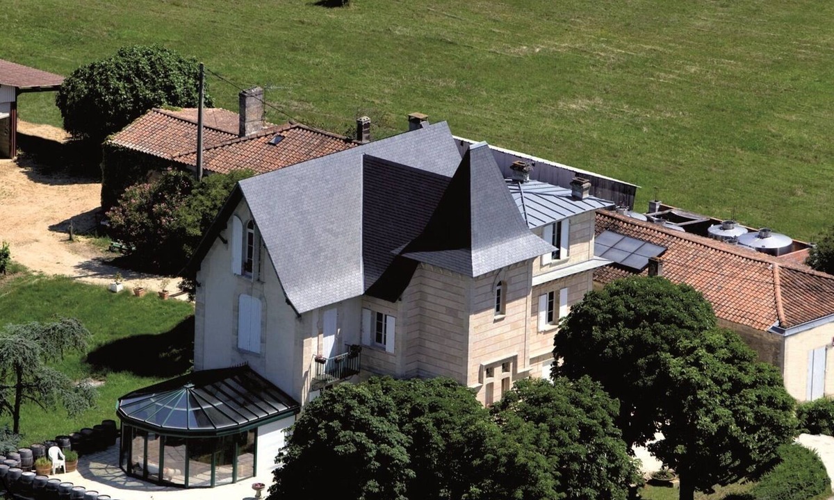 Plassac Bed & Breakfast | Bed and Breakfast Château Bellevue-Gazin