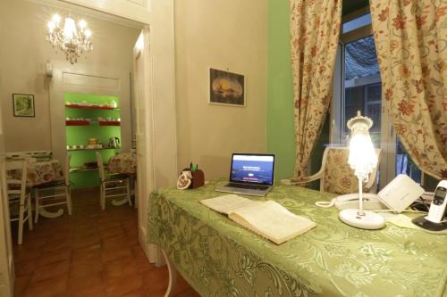 Quartieri Spagnoli Bed & Breakfast | Bed and Breakfast Speranzella