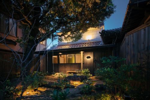 Inami House | Bed and Craft