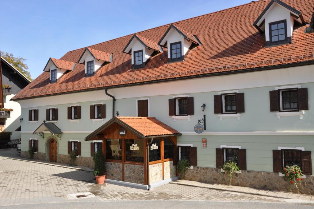 Sencur Bed & Breakfast | Bed & Breakfast Pr'Sknet
