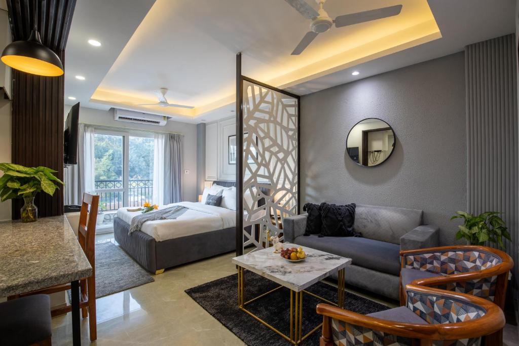Sector 39 Apartment | BedChambers Luxurious Aparthotel Near Medicity