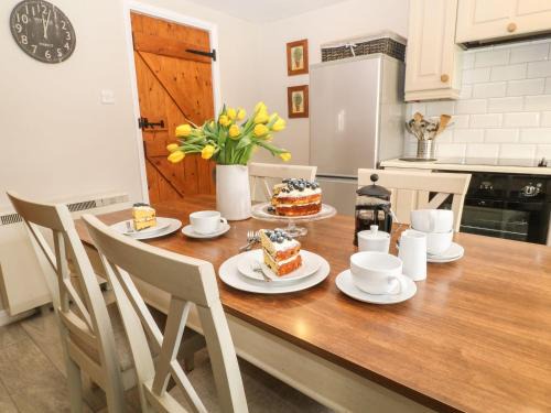 South Molton House | Beechcroft Cottage